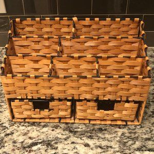 Desktop organizer basket with black metal